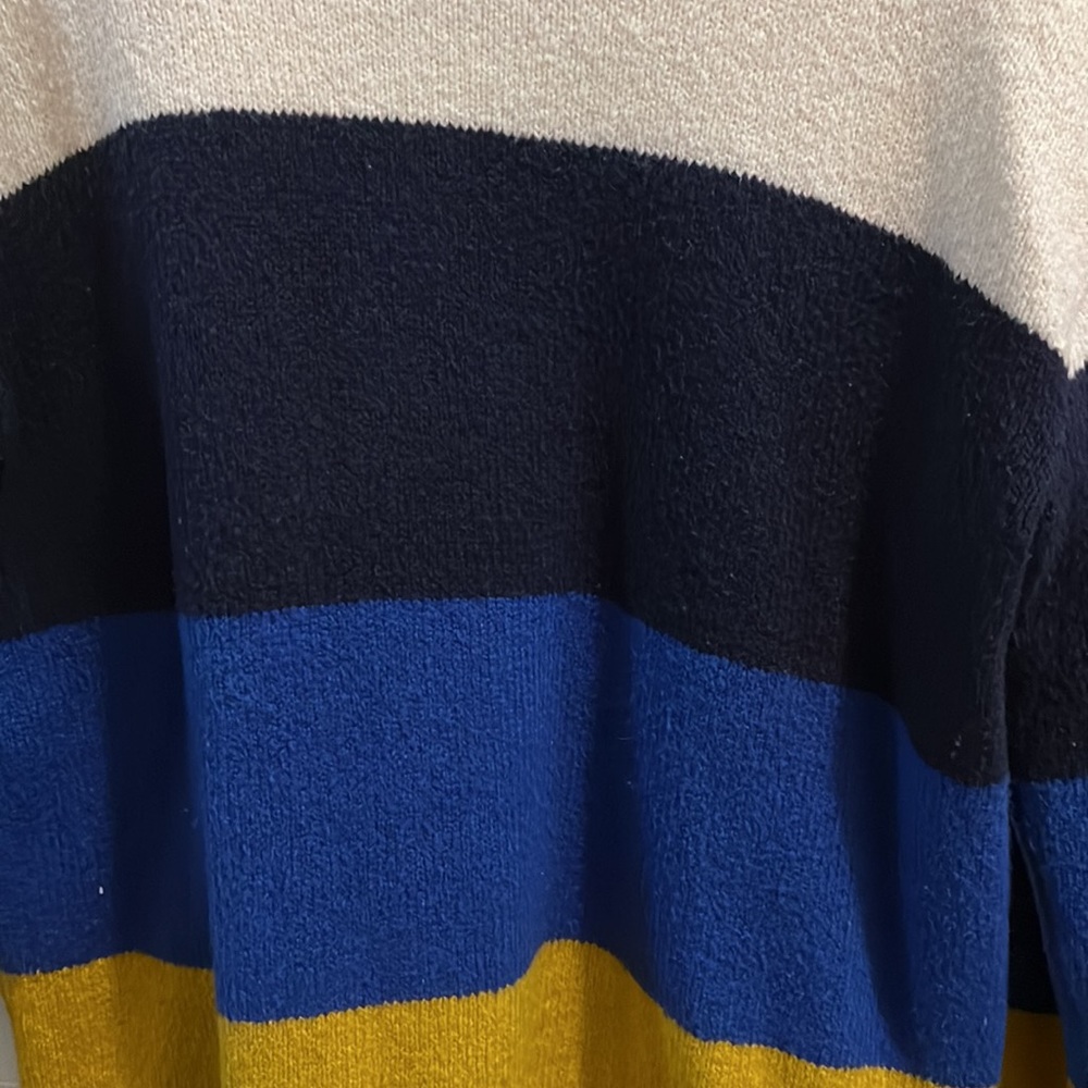Old Navy Sweater - Picture 2 of 3